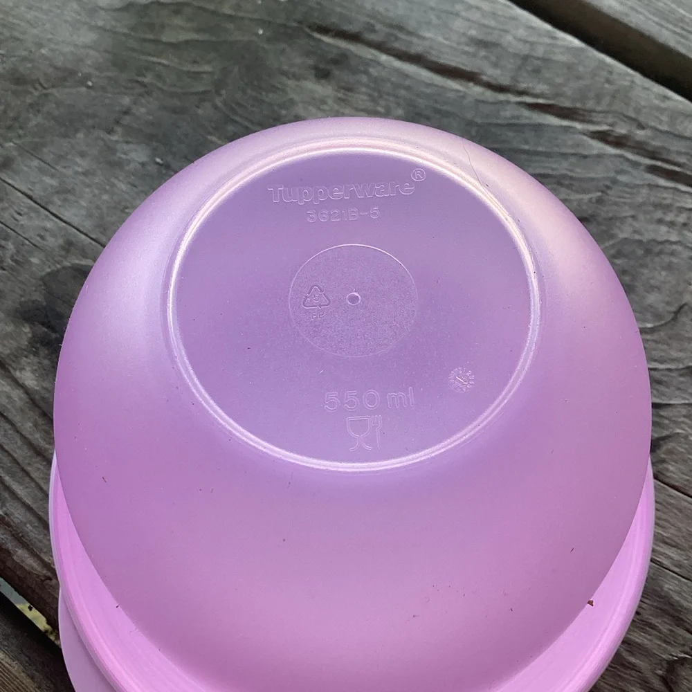 Tupperware Impressions bowls in pastels - set of 4